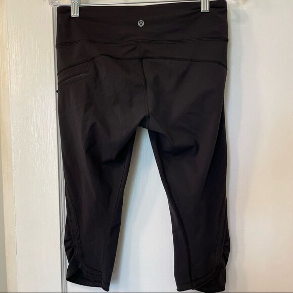 Lululemon Run: Top Speed Crop - Picture 1 of 9